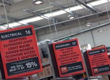 Mitre store 10 lighting